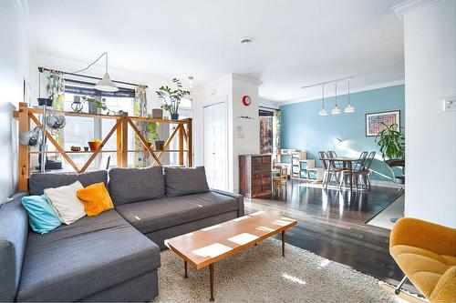 Vue d'ensemble - 7595 Rue St-André, Montréal (Villeray/Saint-Michel/Parc-Extension), QC - Indoor Photo Showing Living Room