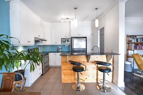 Cuisine - 7595 Rue St-André, Montréal (Villeray/Saint-Michel/Parc-Extension), QC - Indoor Photo Showing Kitchen With Upgraded Kitchen