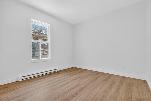 Chambre à coucher - 1752  - 1754 Av. Victoria, Longueuil (Greenfield Park), QC - Indoor Photo Showing Other Room