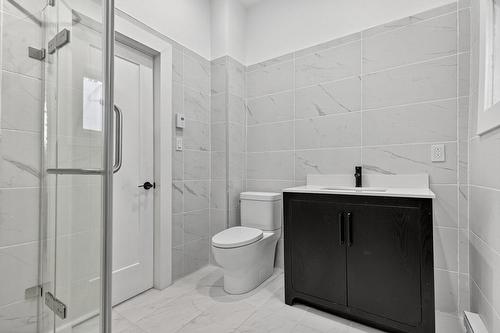 Salle de bains - 1752  - 1754 Av. Victoria, Longueuil (Greenfield Park), QC - Indoor Photo Showing Bathroom