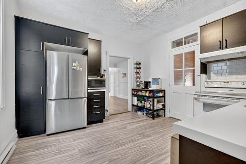 Cuisine - 1752  - 1754 Av. Victoria, Longueuil (Greenfield Park), QC - Indoor Photo Showing Kitchen