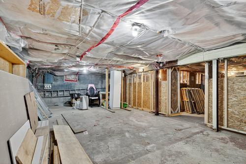 Sous-sol - 1752  - 1754 Av. Victoria, Longueuil (Greenfield Park), QC - Indoor Photo Showing Basement