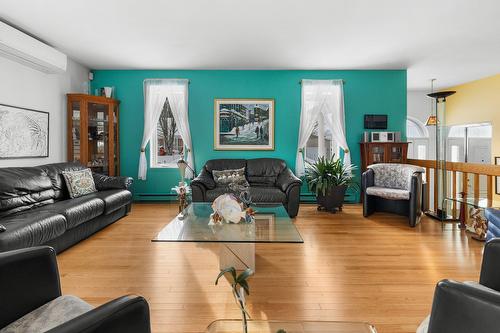 Salon - 270 Rue Des Jonquilles, Lévis (Les Chutes-De-La-Chaudière-Ouest), QC - Indoor Photo Showing Living Room