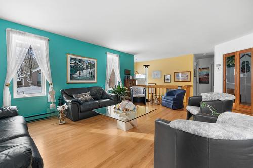Salon - 270 Rue Des Jonquilles, Lévis (Les Chutes-De-La-Chaudière-Ouest), QC - Indoor Photo Showing Living Room