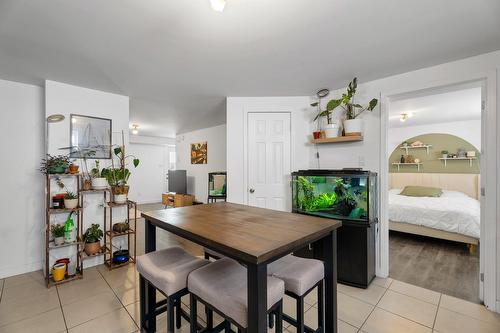 Salle à manger - 5431  - 5433 Rue Du Beau-Vallon, Val-Morin, QC - Indoor Photo Showing Dining Room