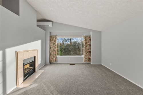 22-901 Kentwood Lane, Saanich, BC 