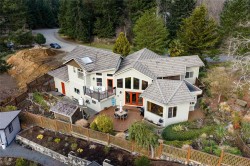 3380 Redden Rd  Nanoose Bay, BC V9P 9H4