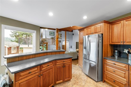 3380 Redden Rd, Nanoose Bay, BC 