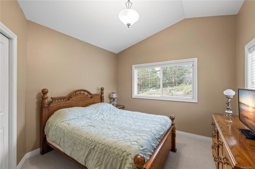 3380 Redden Rd, Nanoose Bay, BC 