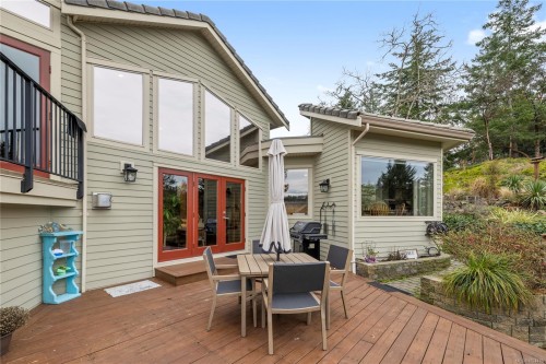 3380 Redden Rd, Nanoose Bay, BC 