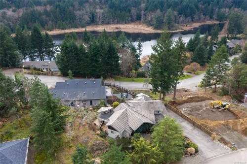 3380 Redden Rd, Nanoose Bay, BC 