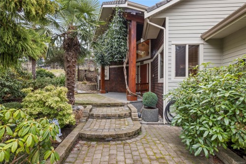 3380 Redden Rd, Nanoose Bay, BC 