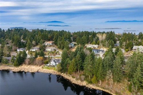 3380 Redden Rd, Nanoose Bay, BC 