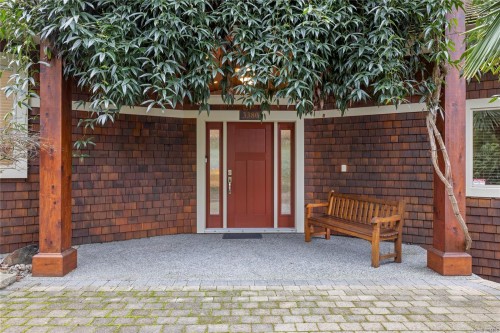 3380 Redden Rd, Nanoose Bay, BC 