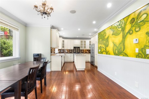 3927 Druce Lane, Saanich, BC 