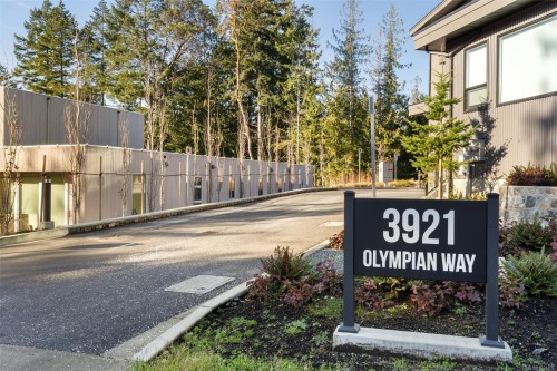 18-3921 Olympian Way, Colwood, BC 