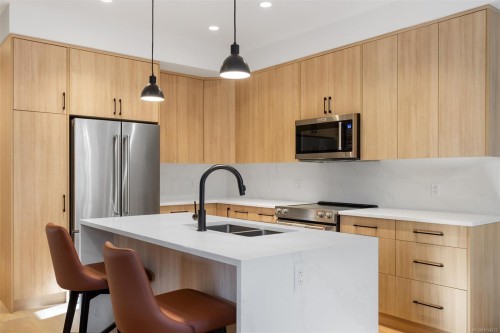 18-3921 Olympian Way, Colwood, BC 