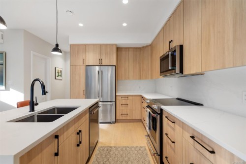 18-3921 Olympian Way, Colwood, BC 