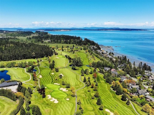 985 Sutcliffe Rd, Saanich, BC 