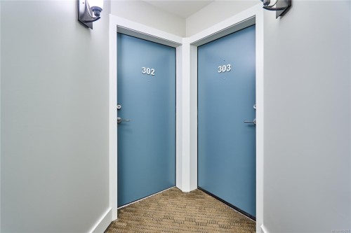 302-580 Stewart Ave, Nanaimo, BC - Indoor Photo Showing Other Room
