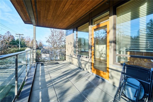 302-580 Stewart Ave, Nanaimo, BC - Outdoor With Deck Patio Veranda With Exterior