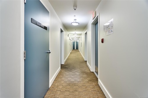 302-580 Stewart Ave, Nanaimo, BC - Indoor Photo Showing Other Room