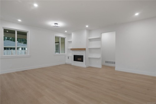 713 Beaver Creek Blvd, Campbell River, BC 