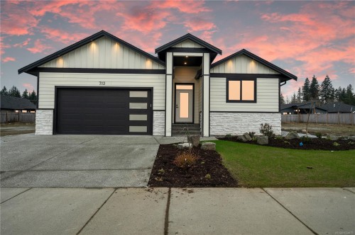 713 Beaver Creek Blvd, Campbell River, BC 