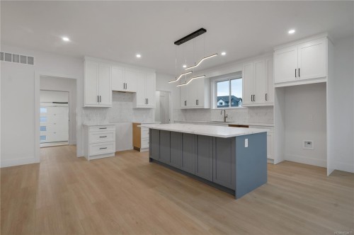 713 Beaver Creek Blvd, Campbell River, BC 