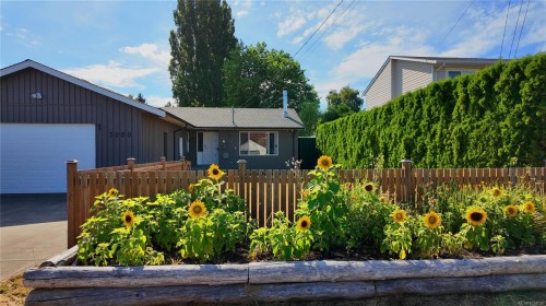 3000 Country Close, Campbell River, BC 