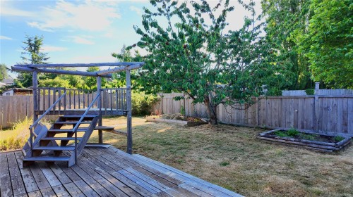 3000 Country Close, Campbell River, BC 