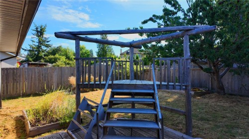 3000 Country Close, Campbell River, BC 