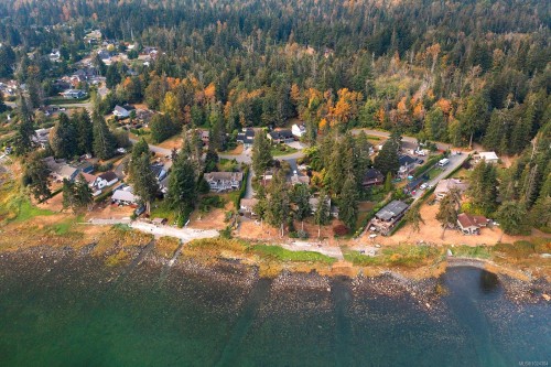 204 Spindrift Rd, Courtenay, BC 