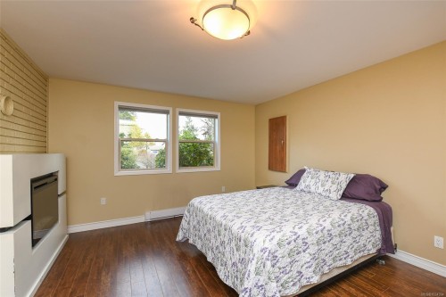 204 Spindrift Rd, Courtenay, BC 