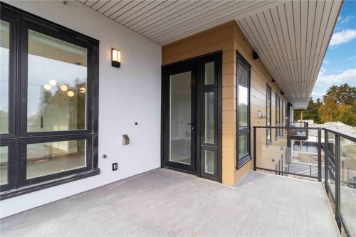 306-990 Doumac Ave, Saanich, BC - Outdoor With Exterior