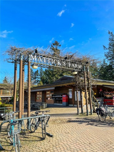 306-990 Doumac Ave, Saanich, BC - Outdoor With Deck Patio Veranda