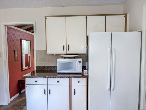 474 Eaglecrest Dr, Qualicum Beach, BC 