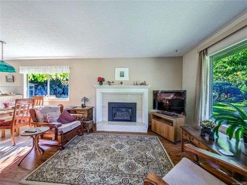 474 Eaglecrest Dr, Qualicum Beach, BC 