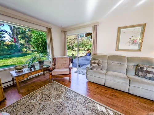 474 Eaglecrest Dr, Qualicum Beach, BC 