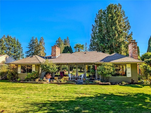 474 Eaglecrest Dr, Qualicum Beach, BC 