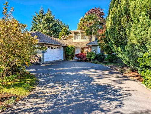 474 Eaglecrest Dr, Qualicum Beach, BC 