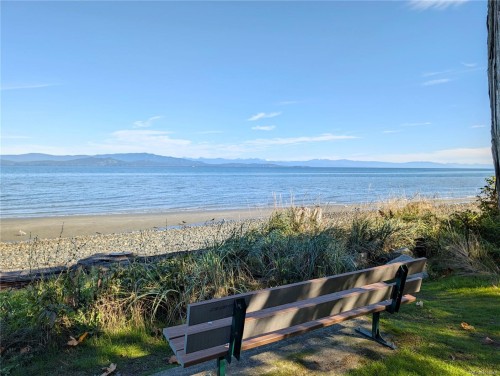 474 Eaglecrest Dr, Qualicum Beach, BC 