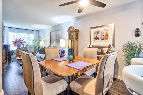 105-100 Dawes St, Nanaimo, BC - Indoor Photo Showing Dining Room