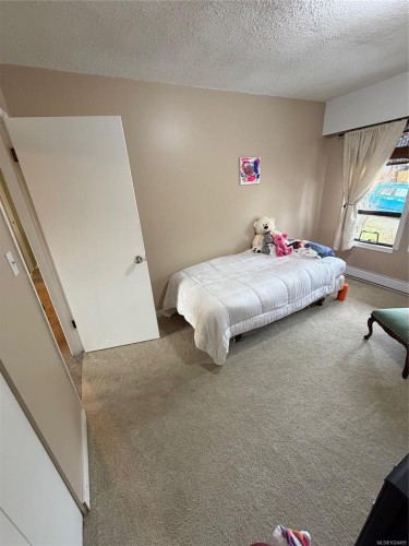 1135 Mcdonald Cres, Nanaimo, BC 