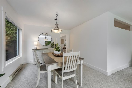 10369 Bowerbank Rd, Sidney, BC 