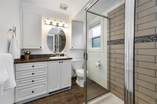 10369 Bowerbank Rd, Sidney, BC 