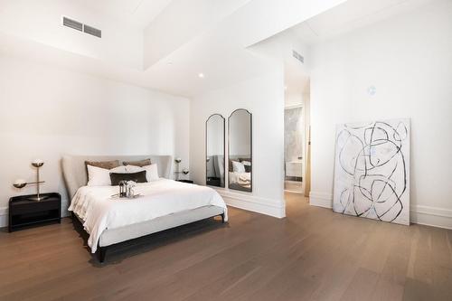 Chambre à coucher principale - 104-1420 Boul. Mont-Royal, Montréal (Outremont), QC - Indoor Photo Showing Bedroom