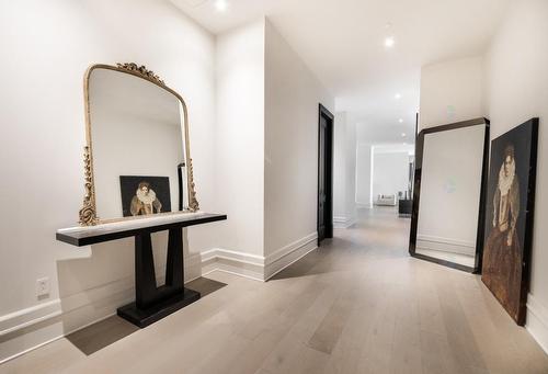 Hall d'entrée/Vestibule - 104-1420 Boul. Mont-Royal, Montréal (Outremont), QC - Indoor Photo Showing Other Room