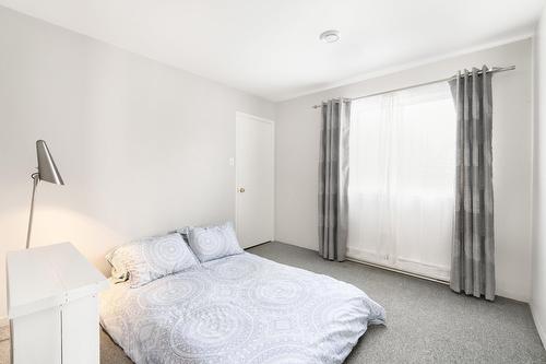 Chambre à coucher - 535 Rue Lajeunesse, Sherbrooke (Fleurimont), QC - Indoor Photo Showing Bedroom