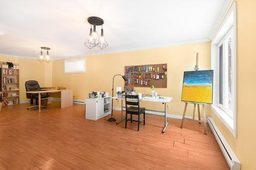 Salle familiale - 535 Rue Lajeunesse, Sherbrooke (Fleurimont), QC - Indoor